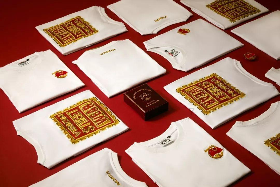 大家觉得我女朋友长得好看吗？是不是黑了一点啊？-文化百科官方网站